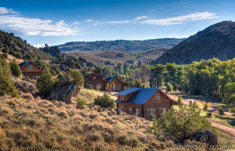 The Lodge & Spa At Brush Creek Ranch Saratoga Kültér fotó